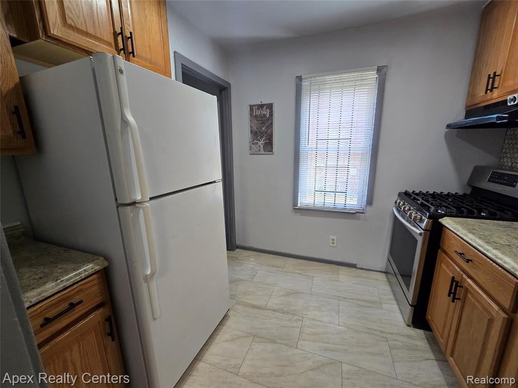 7671 Evergreen Road Detroit, MI 48228 - Photo 19 of 37 Gallery Image 19