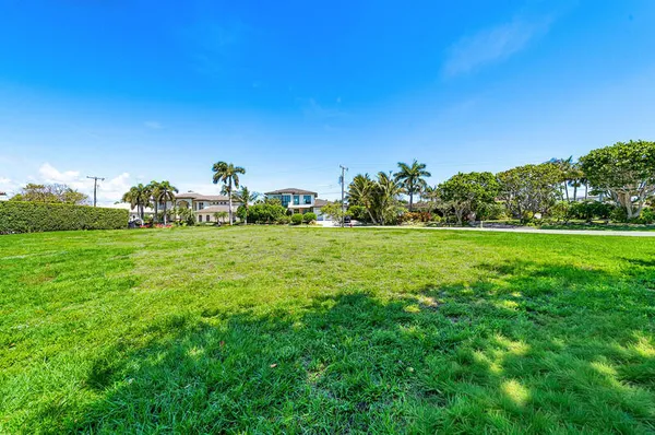 $2,200,000 | 103 Bonito Drive, Ocean Ridge, FL 33435