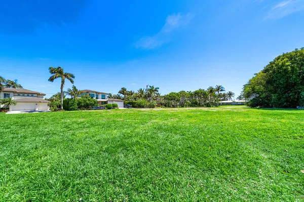 $2,200,000 | 103 Bonito Drive, Ocean Ridge, FL 33435