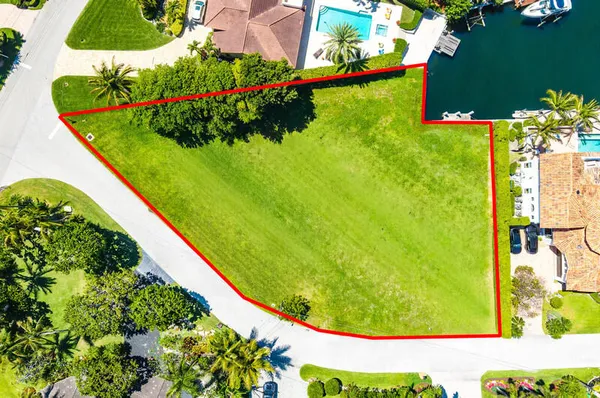 $2,200,000 | 103 Bonito Drive, Ocean Ridge, FL 33435