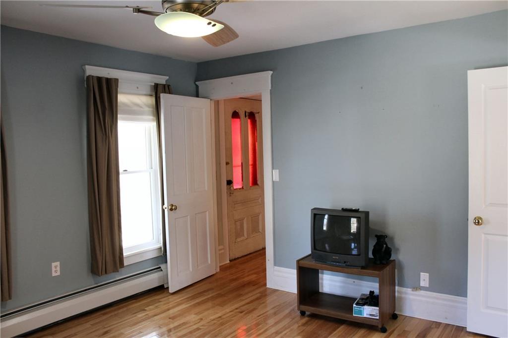 974 North Lubec Road Lubec, ME 04652 - Photo 11 of 35 Living Room