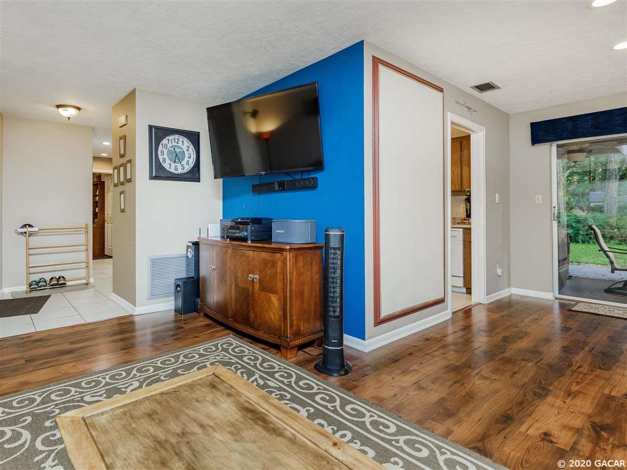 8000 Southwest 17th Place Gainesville, FL 32607 - Photo 4 of 24 Gallery Image 4