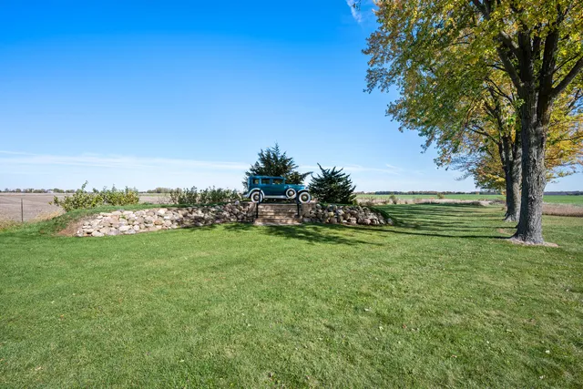 $2,750,000 | 15165 Quigley Road, Sycamore, IL 60178