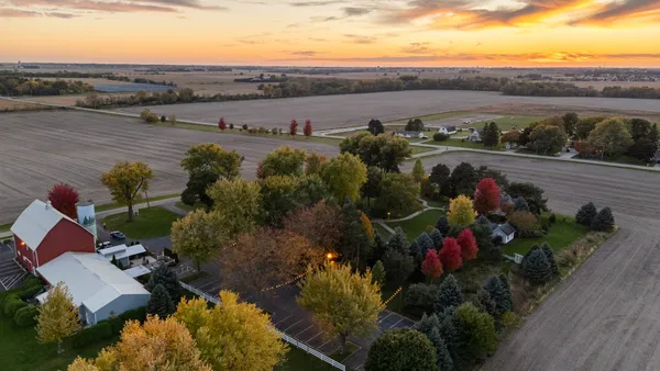 $2,150,000 | 15165 Quigley Road, Sycamore, IL 60178