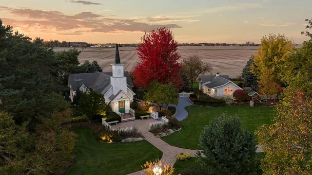 $2,750,000 | 15165 Quigley Road, Sycamore, IL 60178