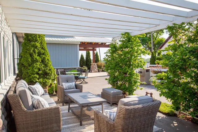 $2,750,000 | 15165 Quigley Road, Sycamore, IL 60178