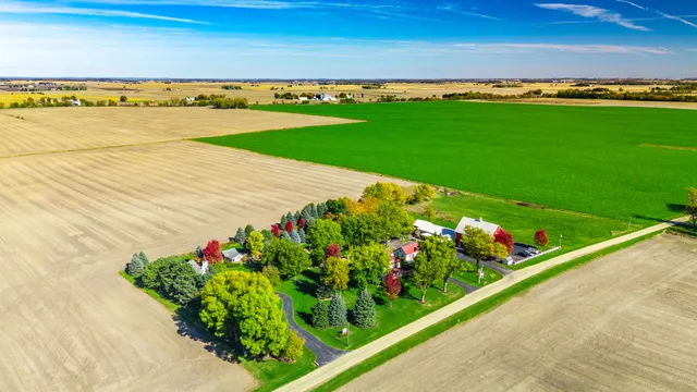 $2,750,000 | 15165 Quigley Road, Sycamore, IL 60178