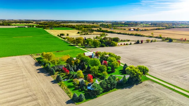 $2,750,000 | 15165 Quigley Road, Sycamore, IL 60178