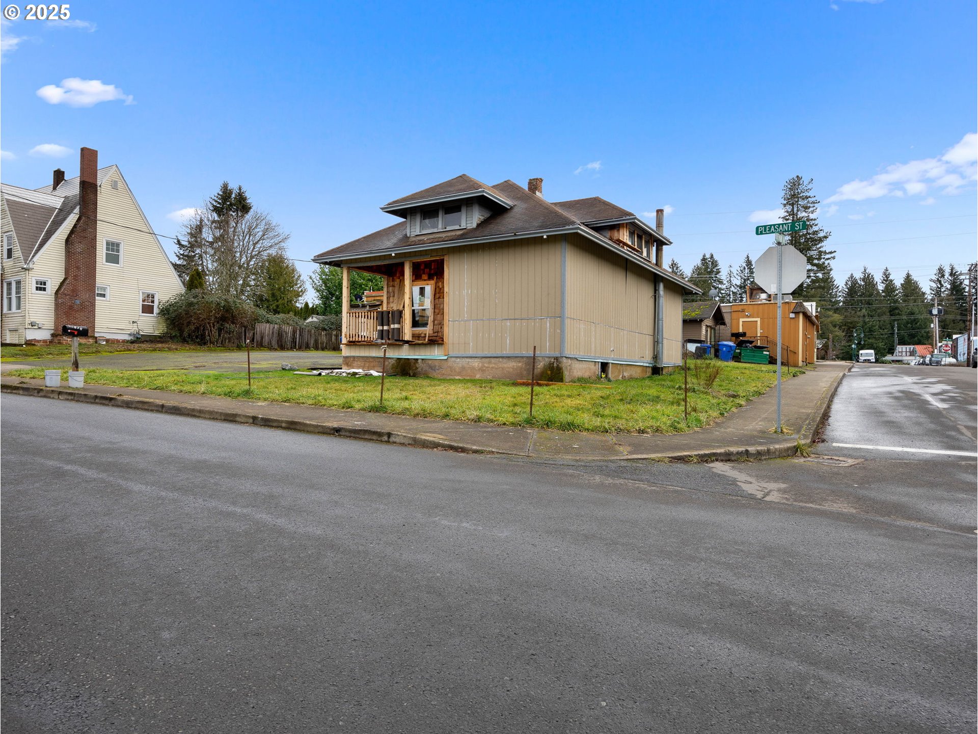 39355 Proctor Boulevard Sandy, OR 97055 - Photo 6 of 21 Gallery Image 6