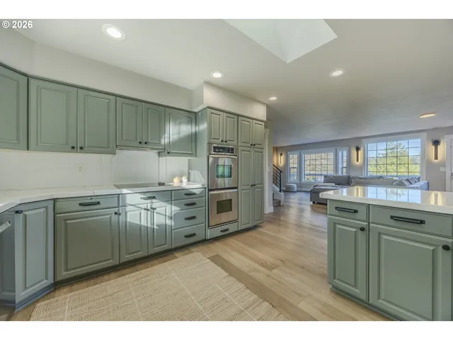 $1,750,000 | 83471 South Cove Way, Florence, OR 97439