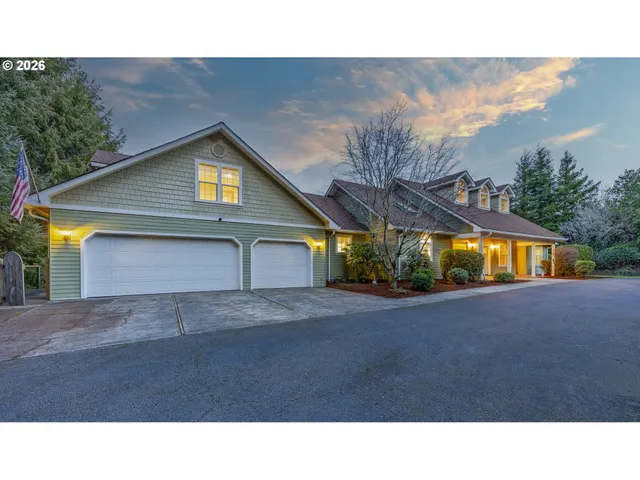 $1,750,000 | 83471 South Cove Way, Florence, OR 97439