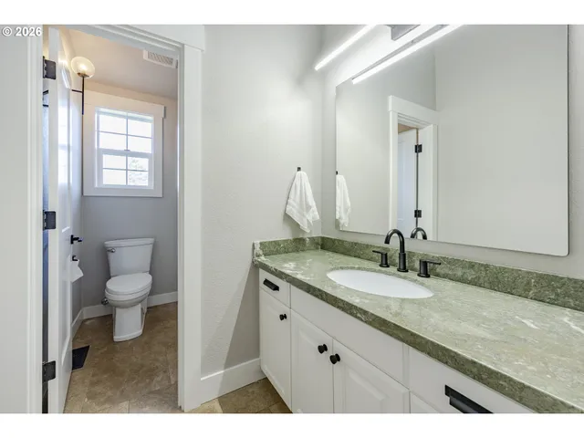 $1,750,000 | 83471 South Cove Way, Florence, OR 97439