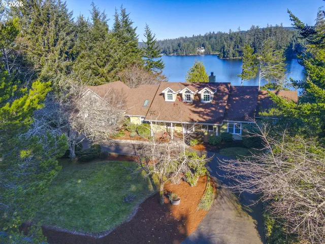$1,750,000 | 83471 South Cove Way, Florence, OR 97439