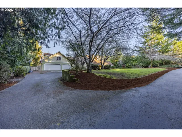 $1,750,000 | 83471 South Cove Way, Florence, OR 97439