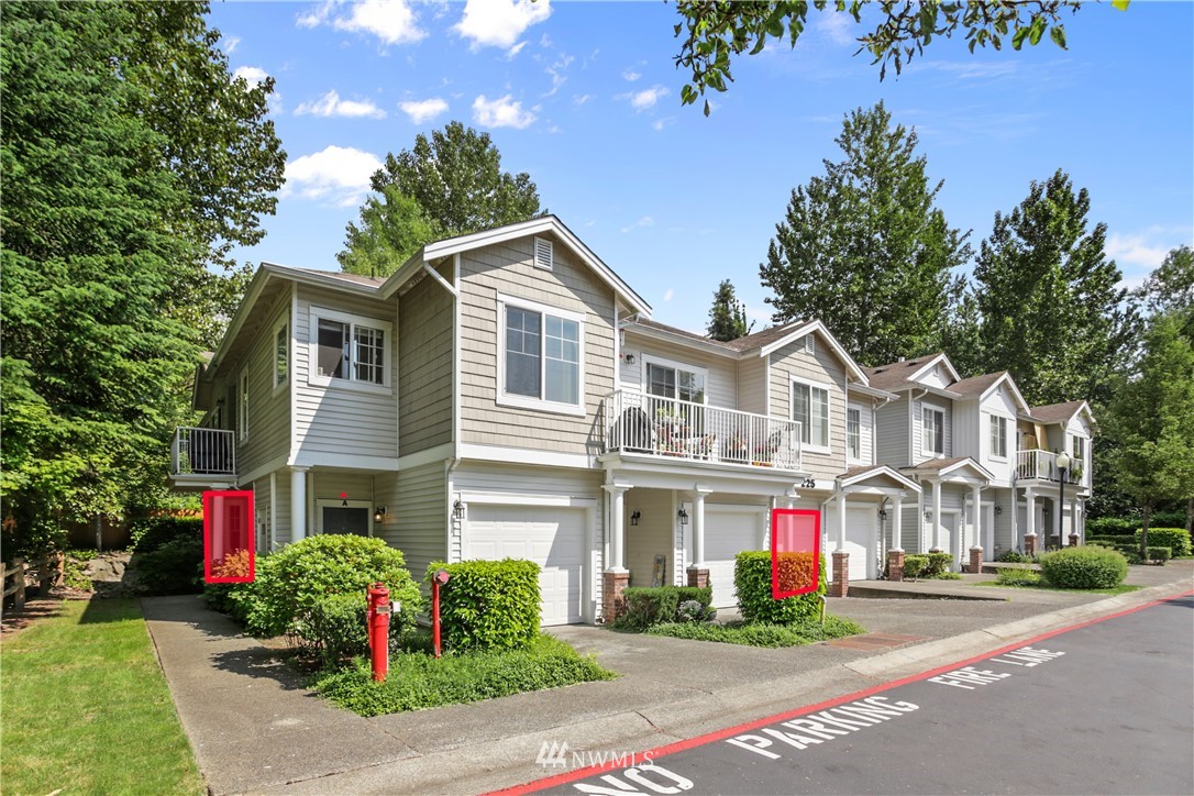 225 South 49th Street, Unit C Renton, WA 98055 - Photo 3 of 18