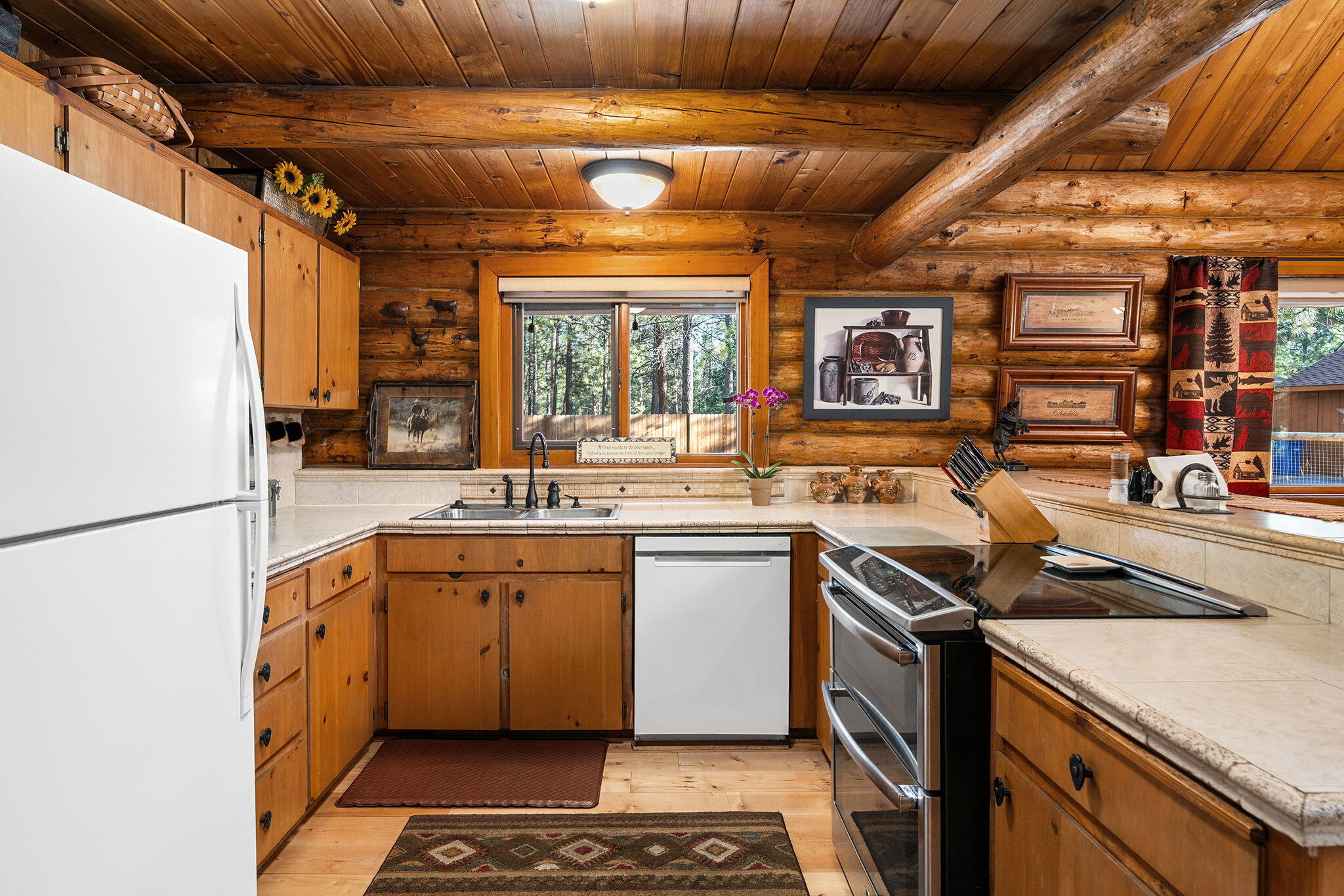 69336 Hackamore Sisters, OR 97759 - Photo 14 of 46 14-web-or-mls-_DSC4830