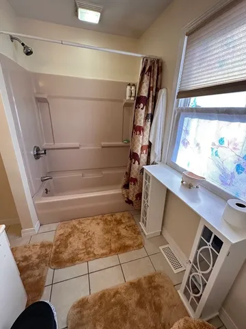 a bathroom with a tub