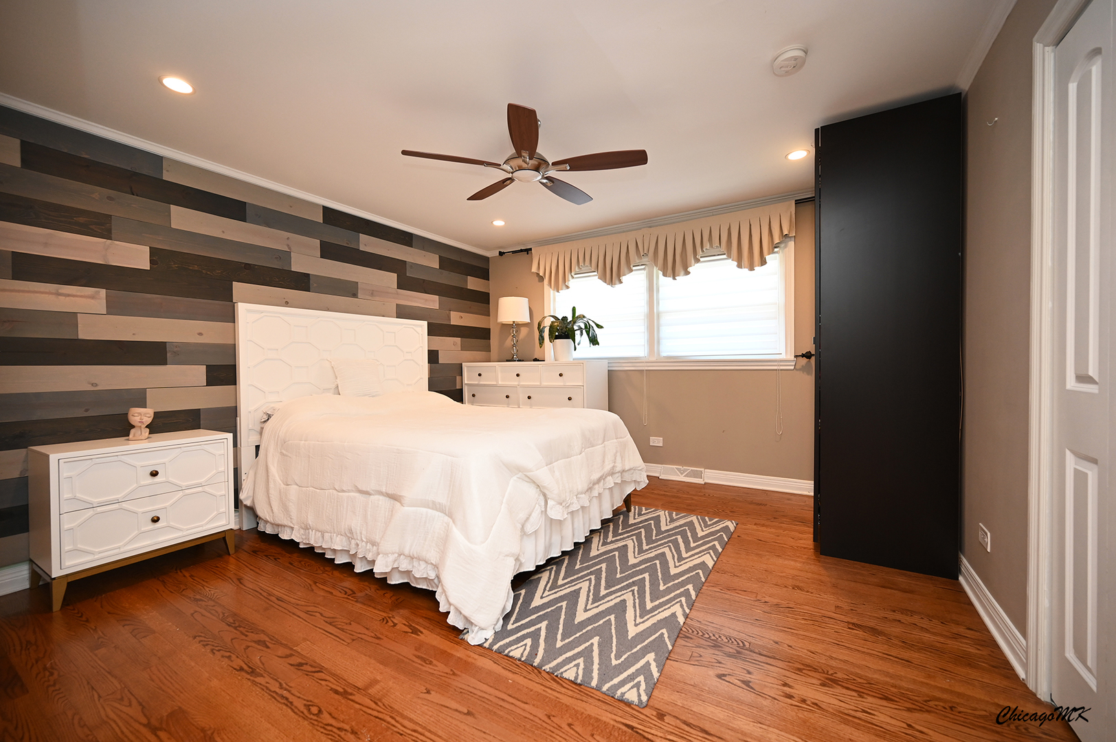 7208 Beckwith Road Morton Grove, IL 60053 - Photo 18 of 45 Gallery Image 18