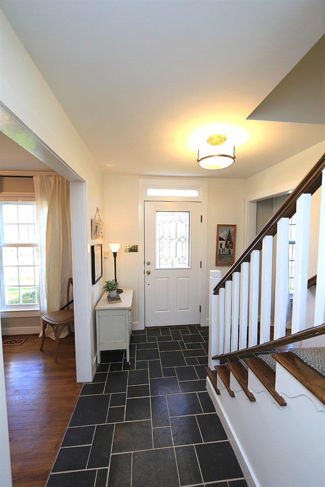 11604 Coachmans Way Raleigh, NC 27614 - Photo 5 of 28 foyer
