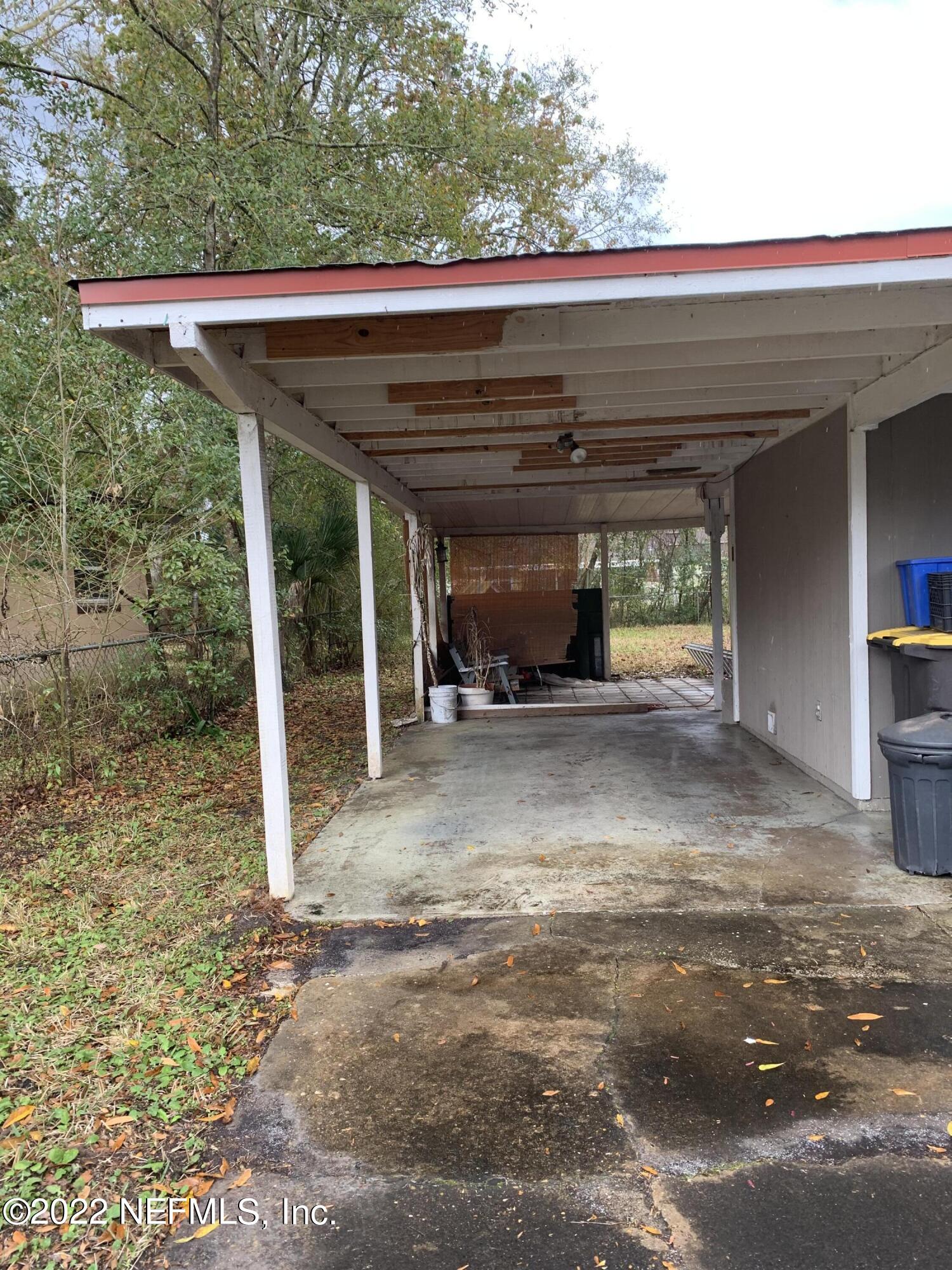 7014 Rollo Road Jacksonville, FL 32205 - Photo 2 of 21 a view of outdoor space