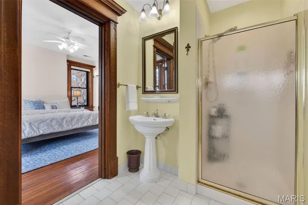 $1,195,000 | 3500 Russell Boulevard, St. Louis, MO 63104