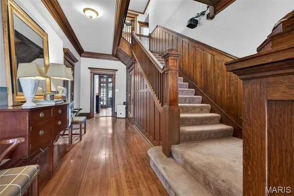 $1,195,000 | 3500 Russell Boulevard, St. Louis, MO 63104