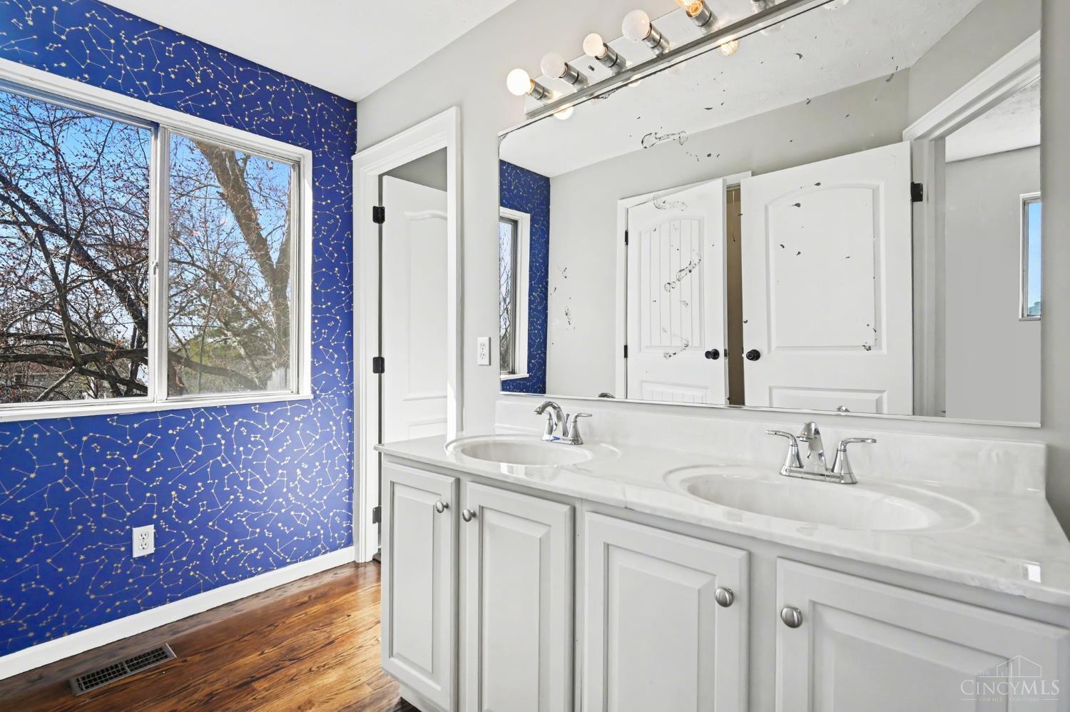 1759 John Gray Road Cincinnati, OH 45240 - Photo 24 of 35 Gallery Image 24
