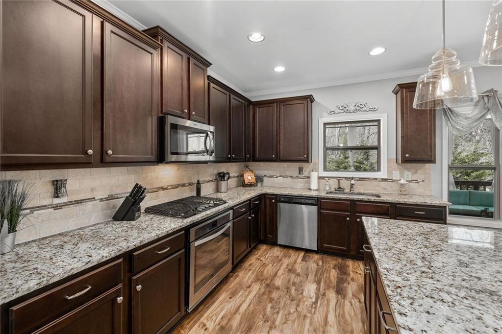 6330 Oldham Court Gainesville, GA 30506 - Photo 15 of 63