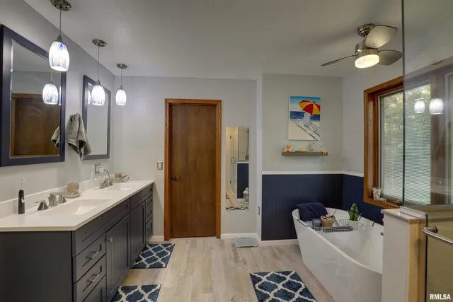 $625,000 | 8825 Lake Of The Woods Road, Fowler, IL 62338