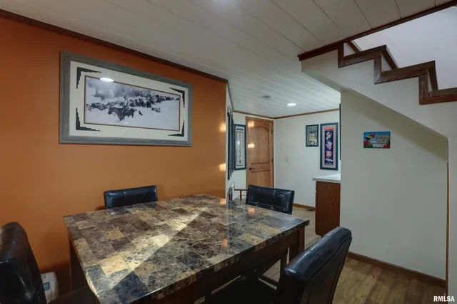 $625,000 | 8825 Lake Of The Woods Road, Fowler, IL 62338