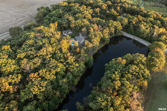 $625,000 | 8825 Lake Of The Woods Road, Fowler, IL 62338