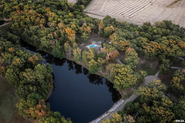 $625,000 | 8825 Lake Of The Woods Road, Fowler, IL 62338