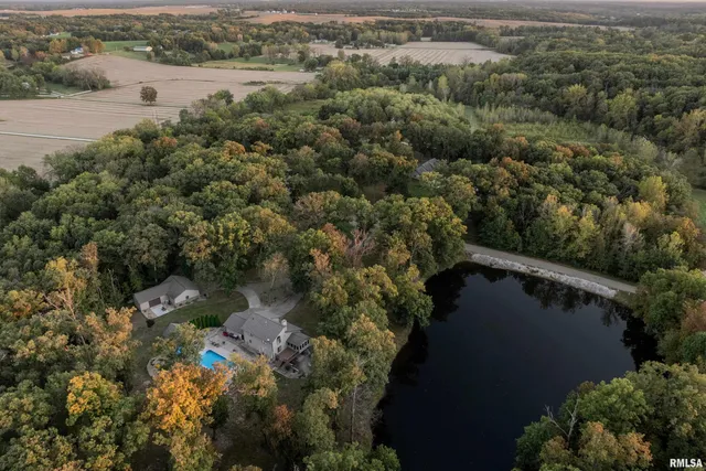 $625,000 | 8825 Lake Of The Woods Road, Fowler, IL 62338