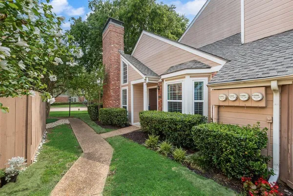 $320,000 | 17860 Windflower Way, Unit 1904, Dallas, TX 75252