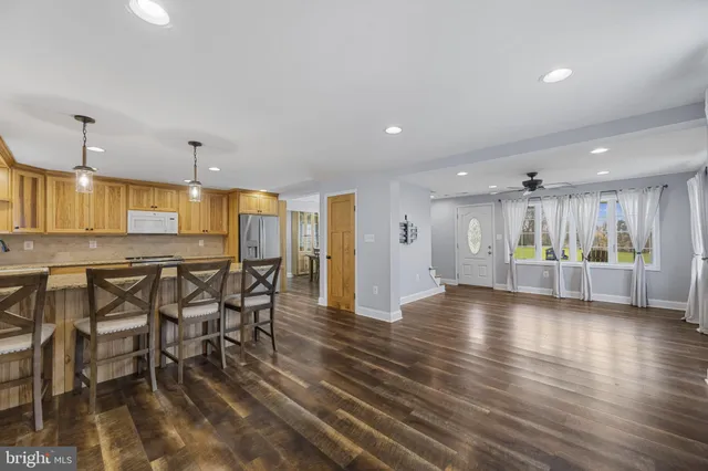 $2,000 | 35 South Mcdermott Road, Unit A, Pylesville, MD 21132