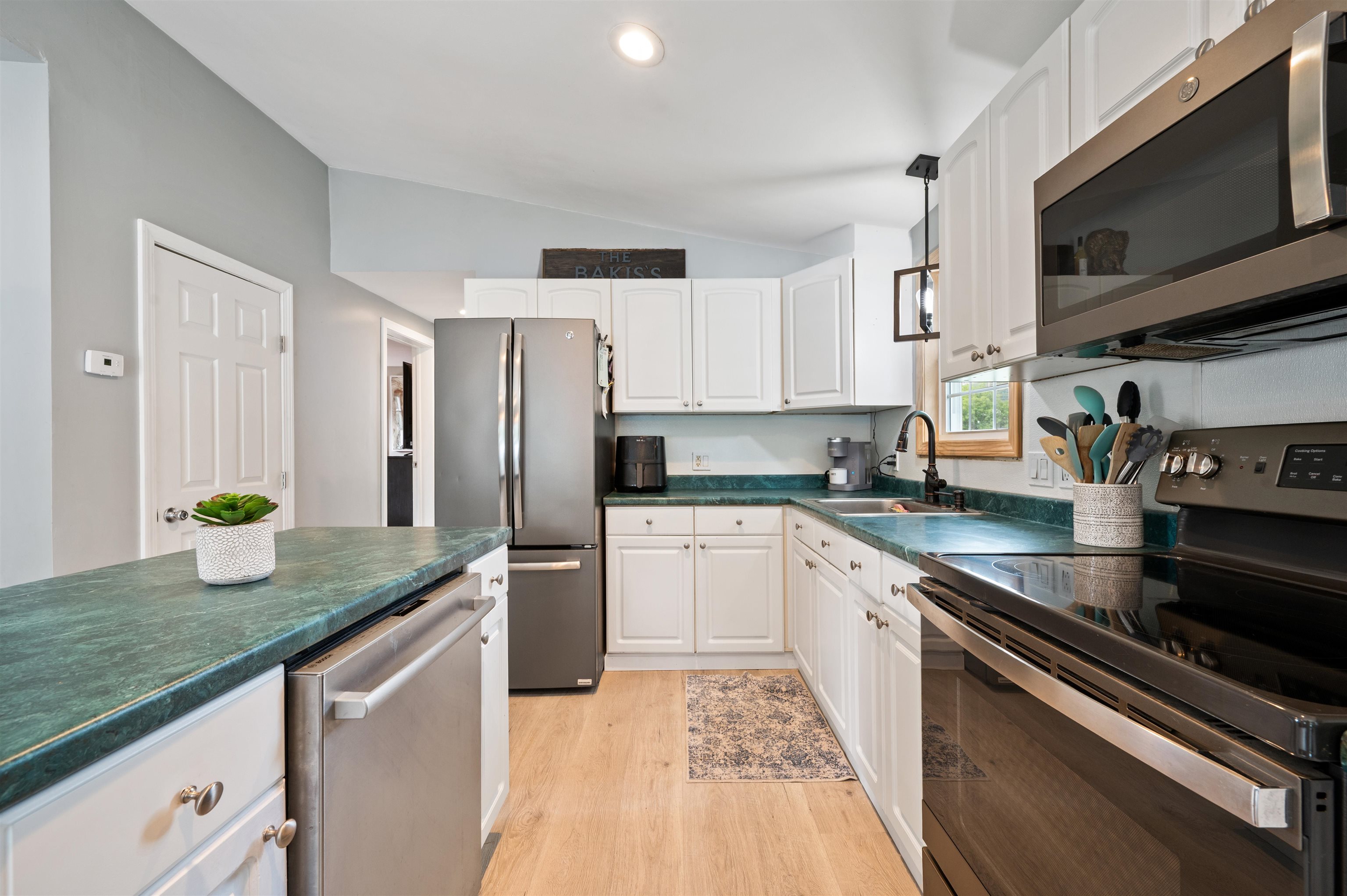 3 Roseland Road Newport, NH 03773 - Photo 10 of 29 Gallery Image 10