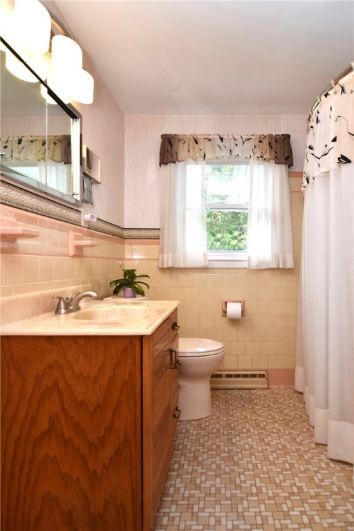 46 Longfellow Drive Warwick, RI 02818 - Photo 24 of 35