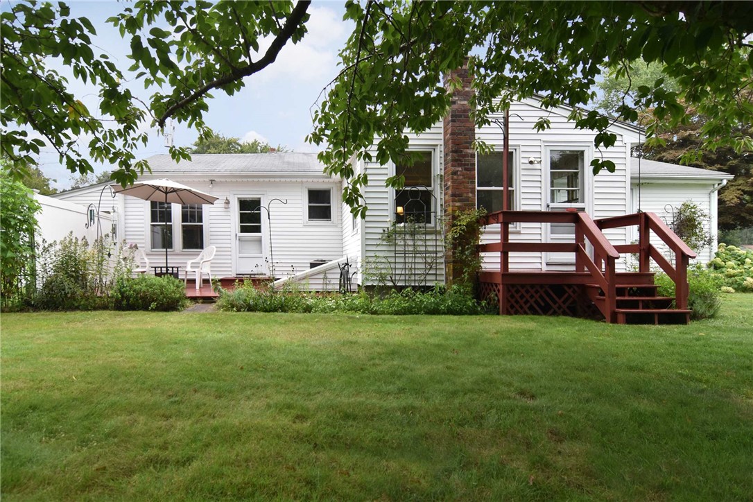 46 Longfellow Drive Warwick, RI 02818 - Photo 34 of 35