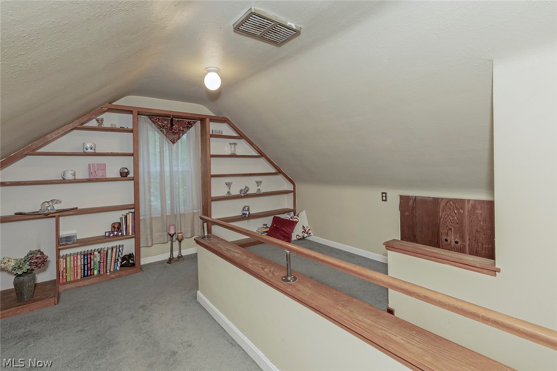 106 Fernwood Road Chagrin Falls, OH 44022 - Photo 14 of 28 Bonus area upstairs off of Master (was used as office space)