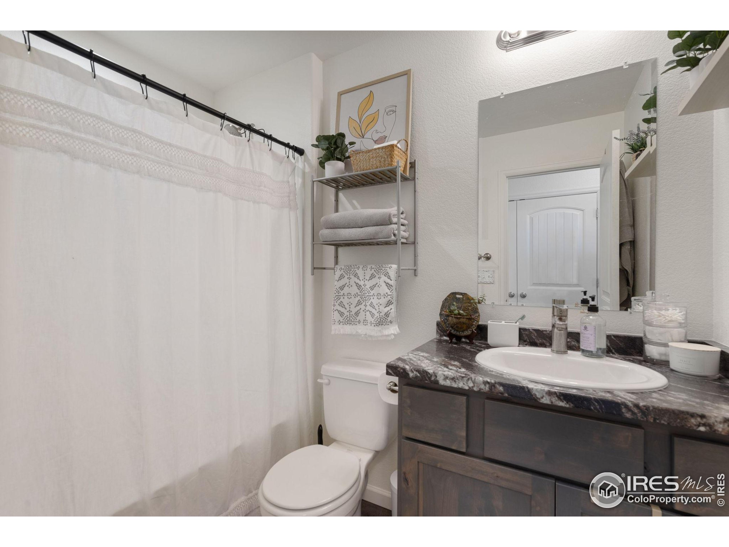 4355 24th Street Road Greeley, CO 80634 - Photo 17 of 20