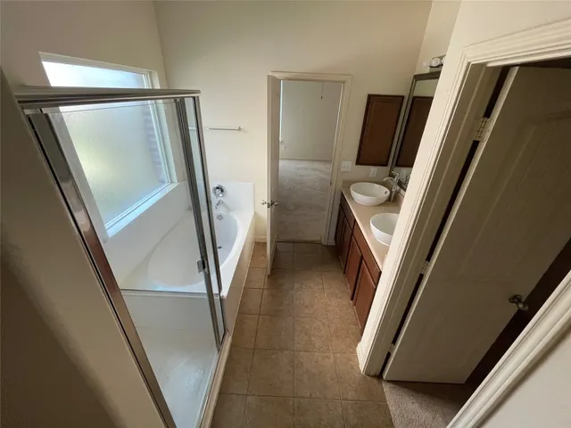 $2,050 | 1433 Biscuit Drive, Austin, TX 78754