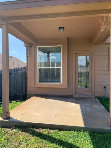 $2,050 | 1433 Biscuit Drive, Austin, TX 78754