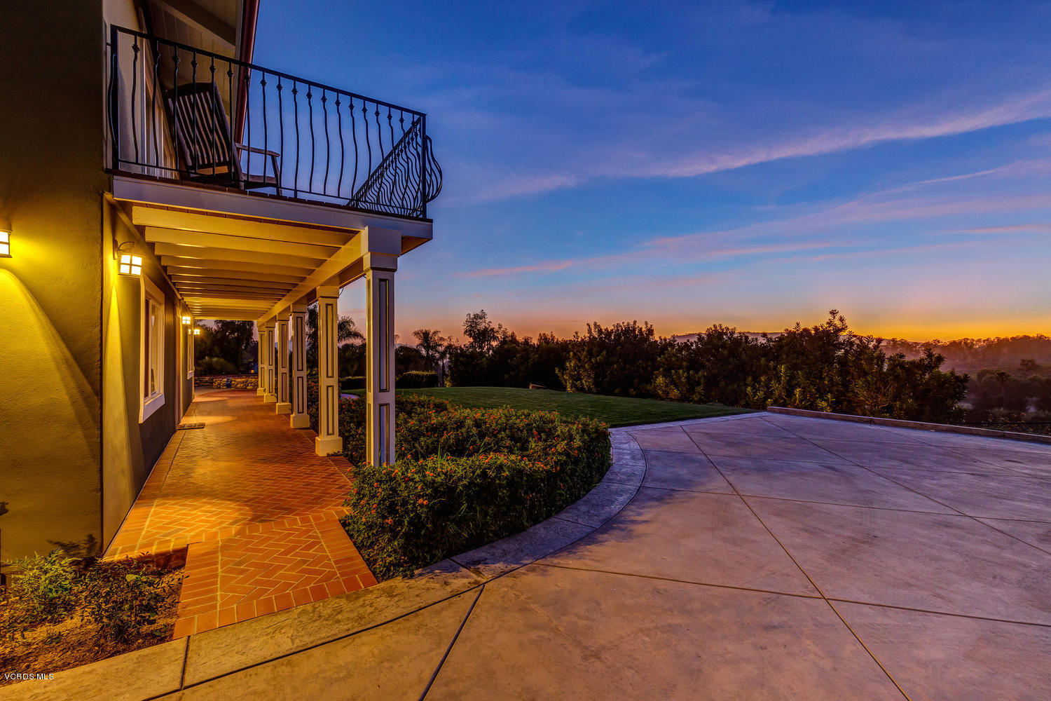 4566 Donlon Road Somis, CA 93066 - Photo 13 of 80 4566 Donlon Rd Somis CA 93066-067-56-Cas