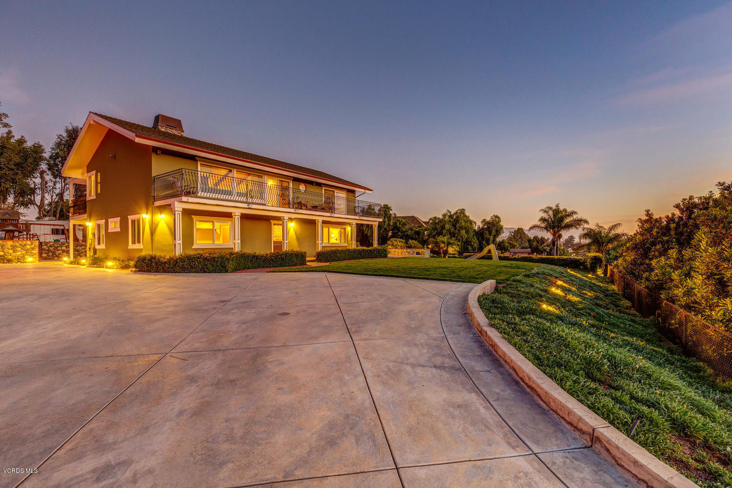 4566 Donlon Road Somis, CA 93066 - Photo 14 of 80 4566 Donlon Rd Somis CA 93066-066-42-Cas