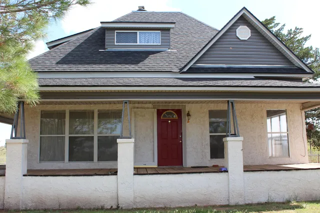 $235,000 | 14330 Broome Road, Memphis, TX 79245