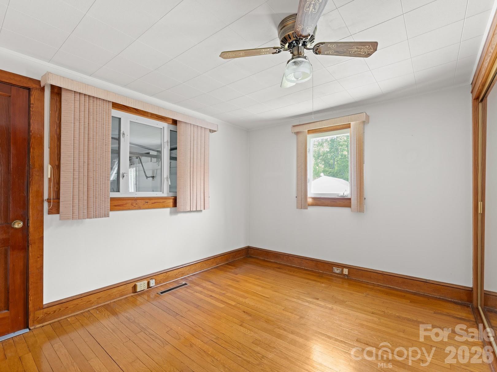 1230 Dana Road Hendersonville, NC 28792 - Photo 16 of 22