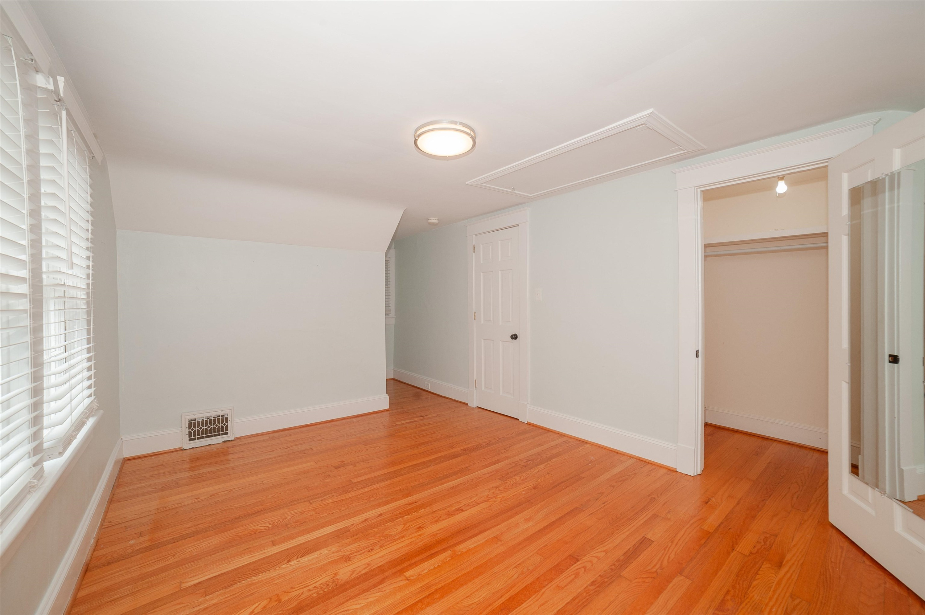 513 Gardner Street Raleigh, NC 27607 - Photo 39 of 56 Photo 39
