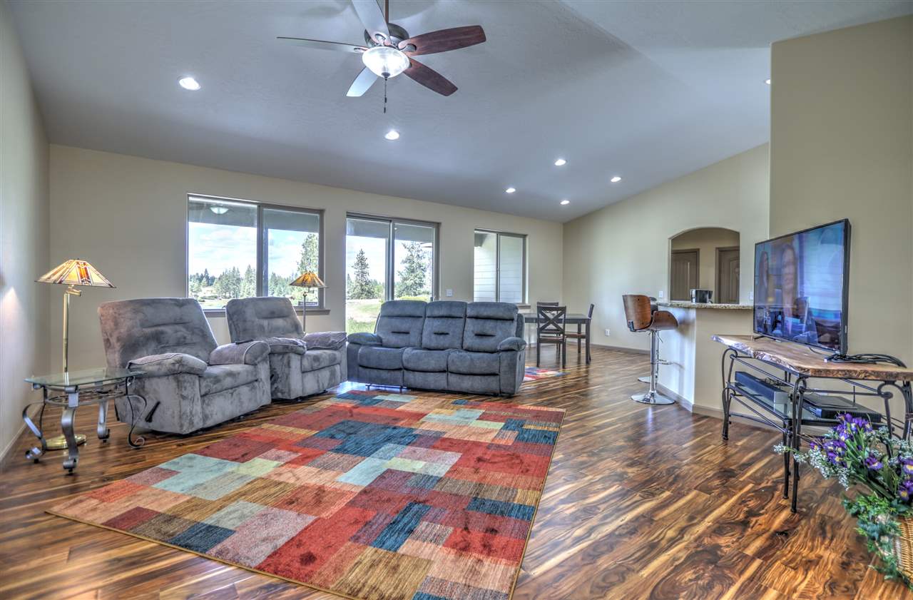 16722 West Williams Lake Road Cheney, WA 99004 - Photo 4 of 20