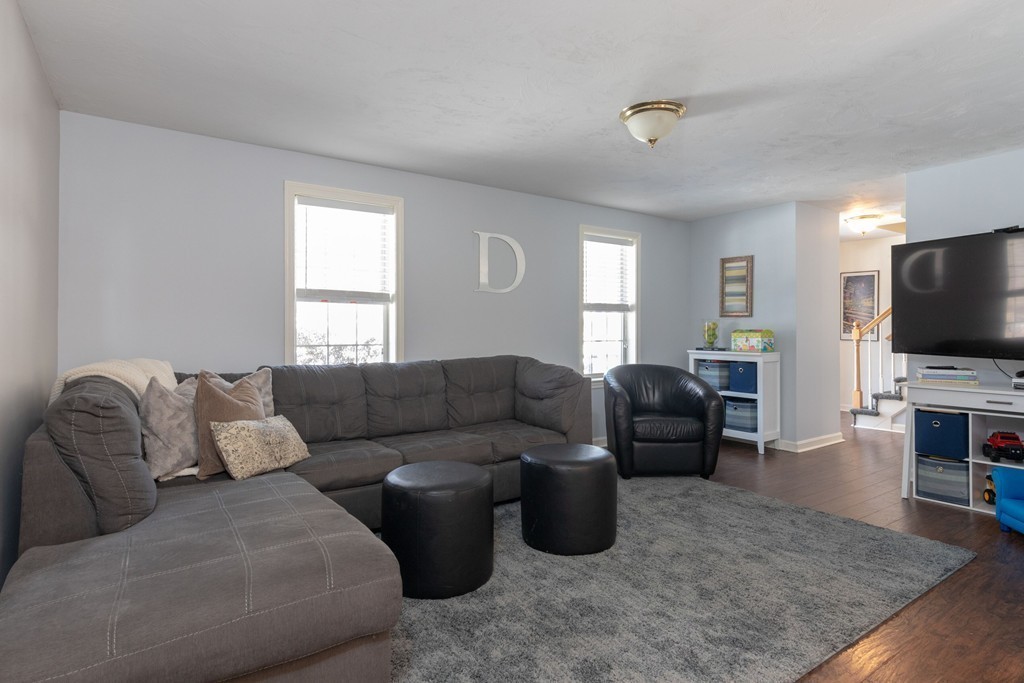 4 Pierceville Road, Unit B Wareham, MA 02576 - Photo 7 of 20