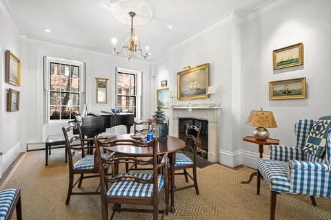 $4,850,000 | 32 West Cedar Street, Boston, MA 02108